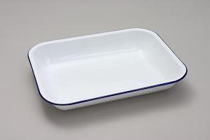 ENAMEL 28CM BAKE PAN       WHITE